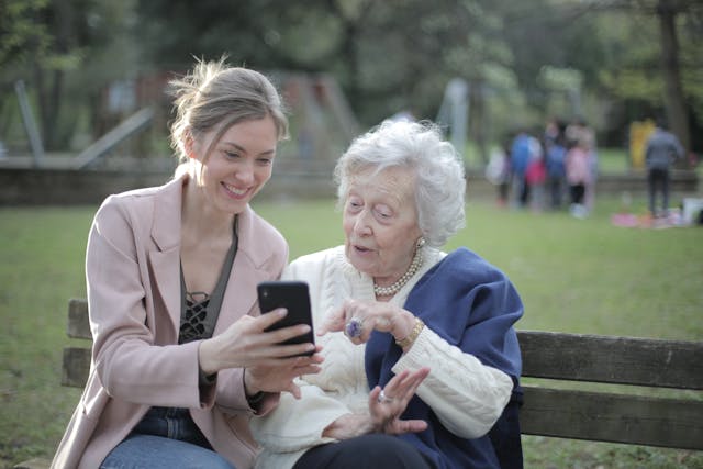 gestire Alzheimer casa cura